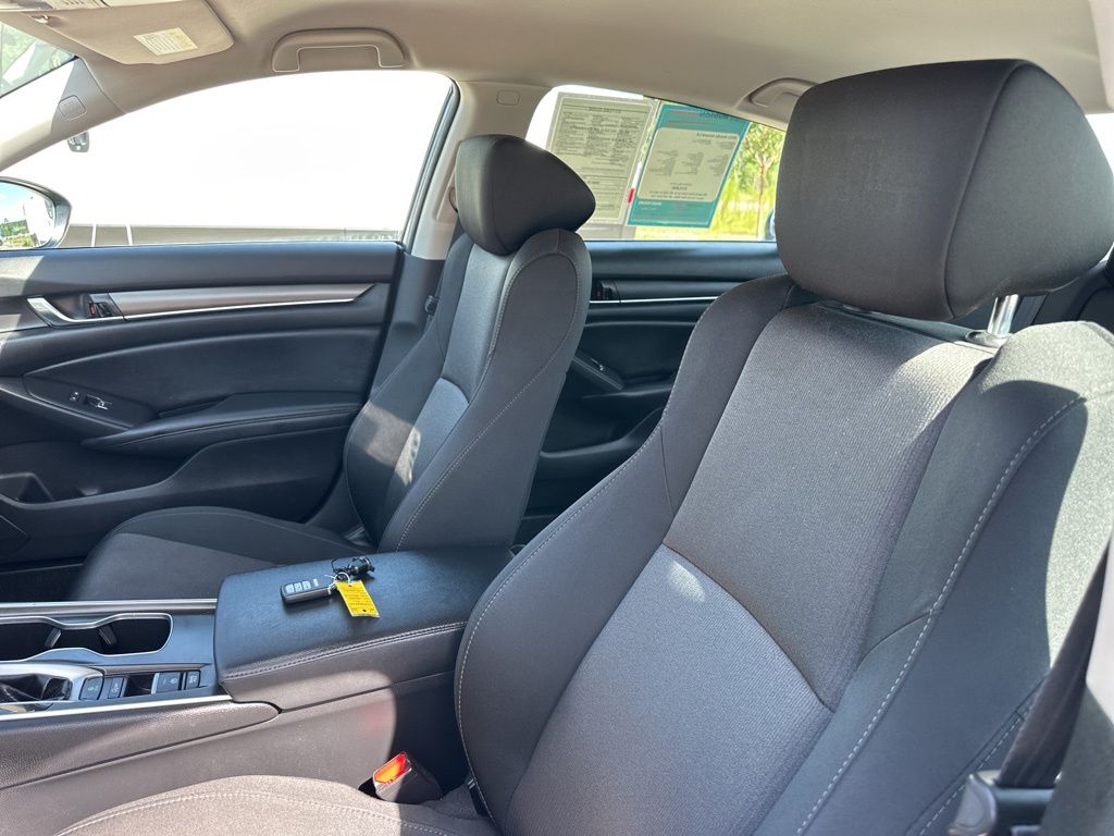 2021 Honda Accord LX FWD Sedan