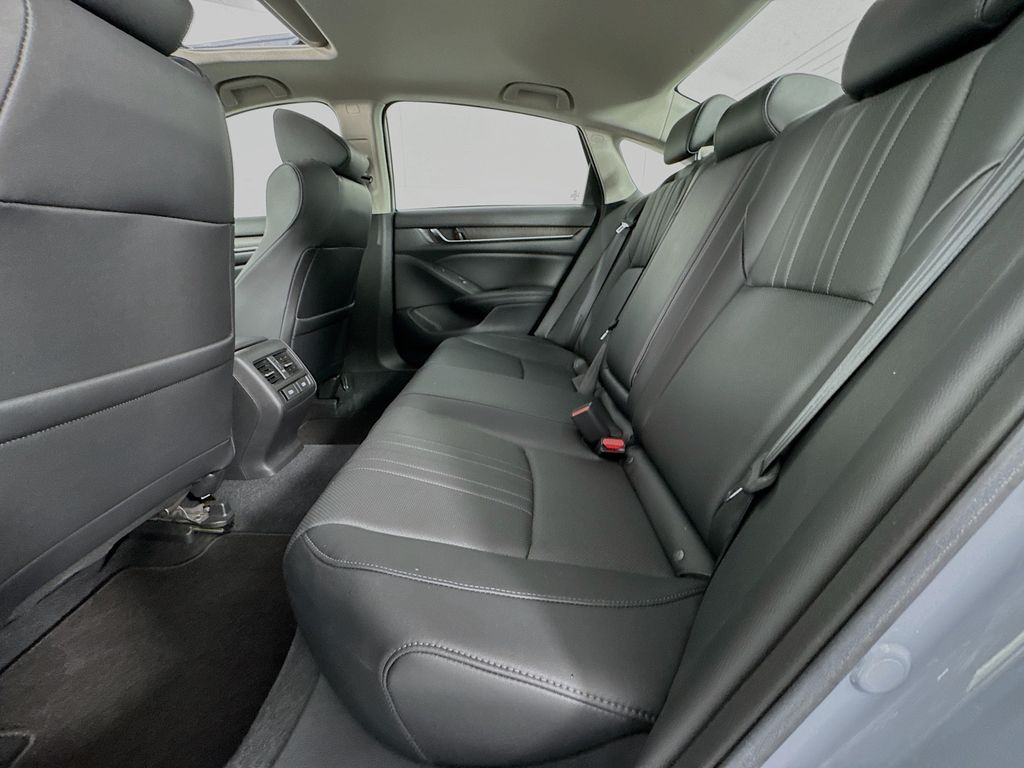 Used Car 2021 Honda Accord Hybrid  Touring For Sale Under $30,000 In Austin, Texas