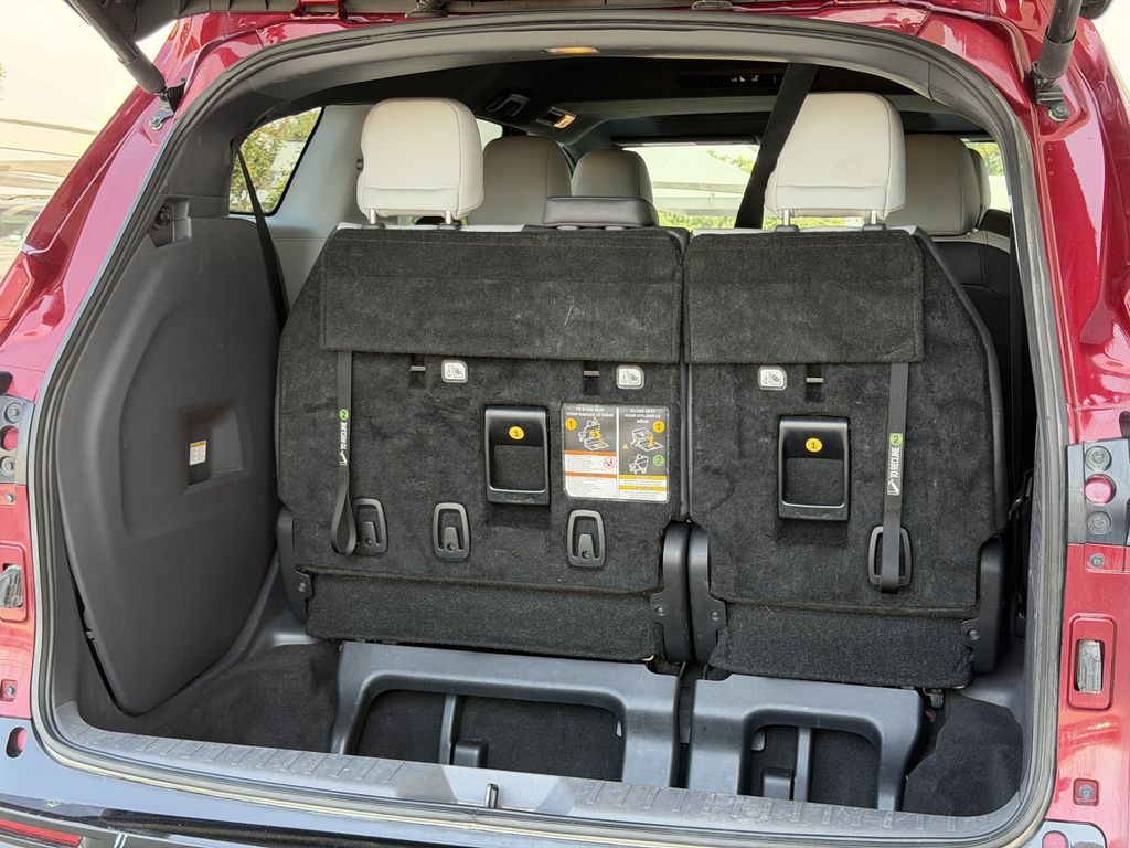 Used 2022 Toyota Sienna Van