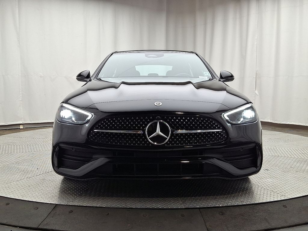 Thumbnail: 2022 Mercedes-Benz C-Class - 2