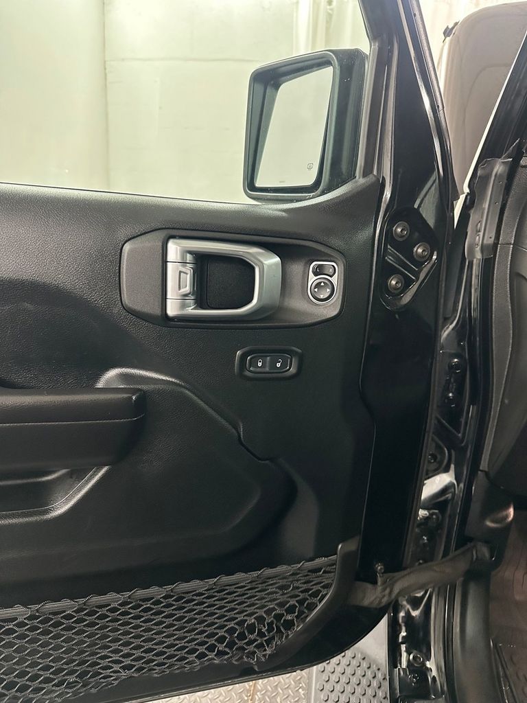 used 2021 Jeep Wrangler car, priced at $24,985