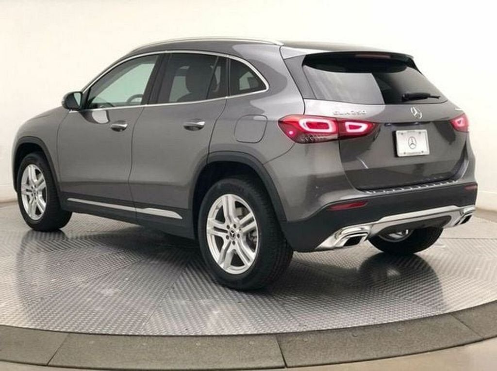 2023 Mercedes-Benz GLA 250 4MATIC 5