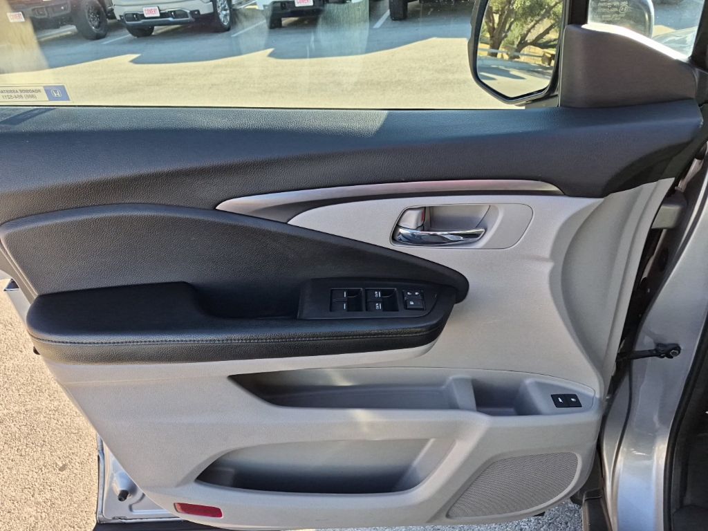 Used Car 2017 Honda Pilot  Ex-l For Sale Under $20,000 In Austin, Texas