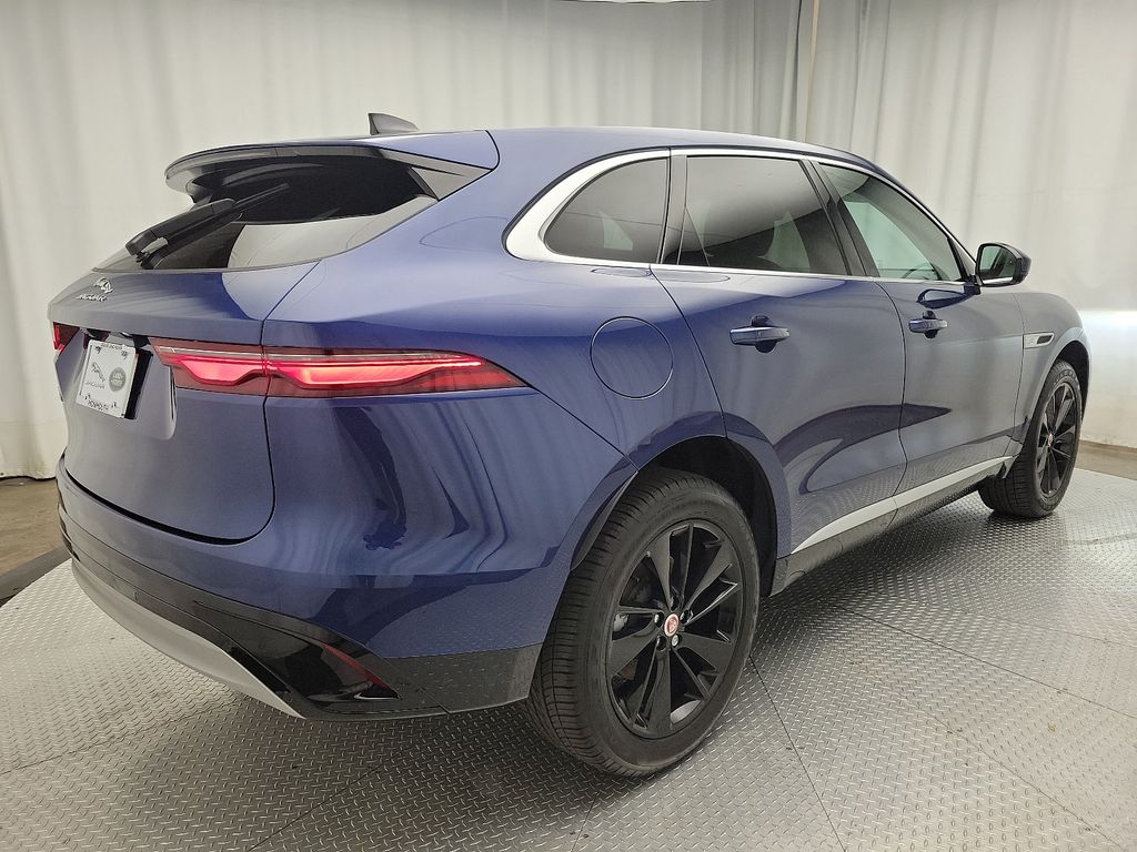 2023 Jaguar F-Pace S 4