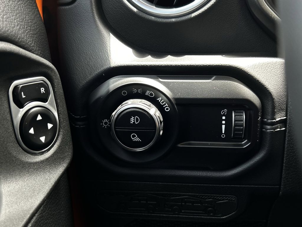 car-gallery-24