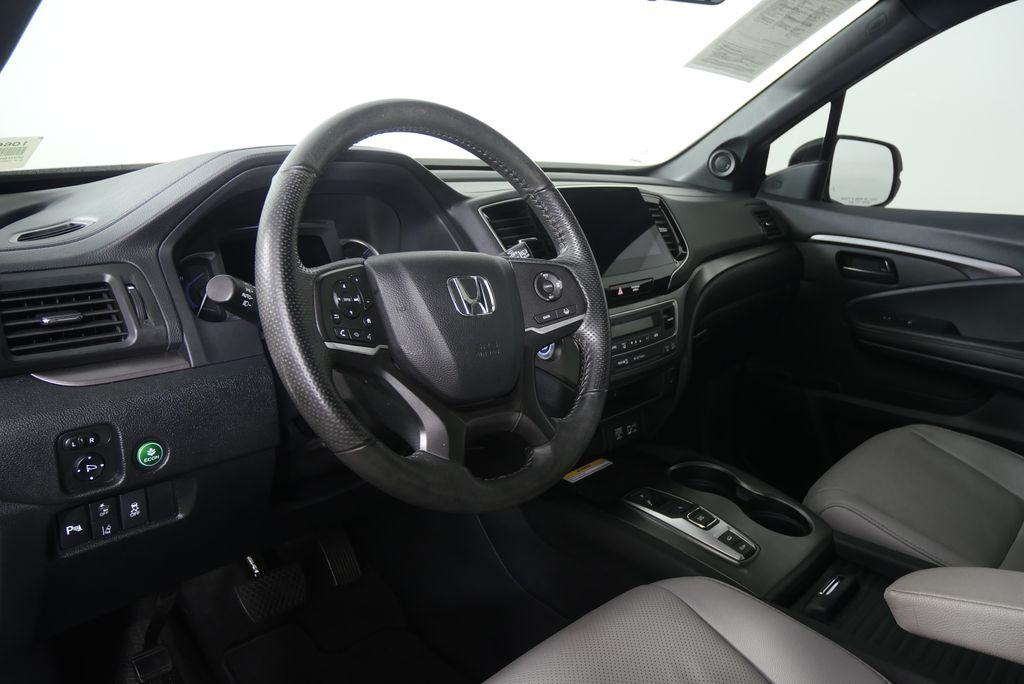 Thumbnail: 2023 Honda Passport - 12