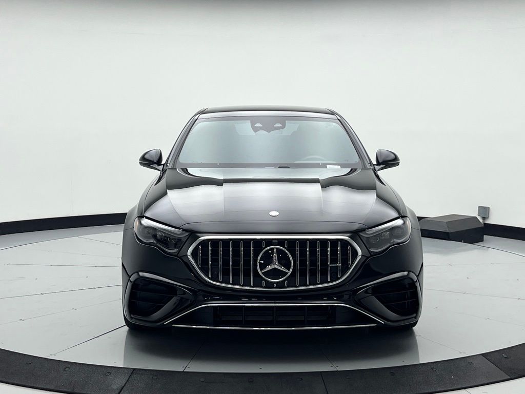 Thumbnail: 2025 Mercedes-Benz E-Class - 2