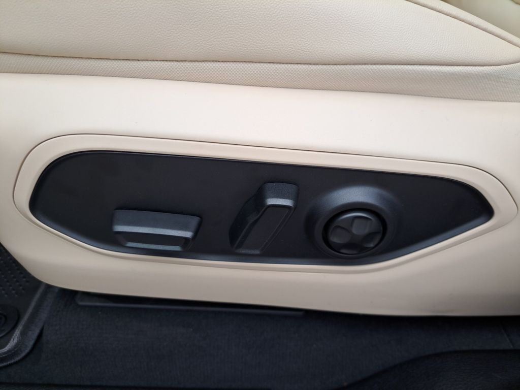 New Car 2025 Jeep Grand Cherokee  Limited For Sale Under $50,000 In Austin, Texas