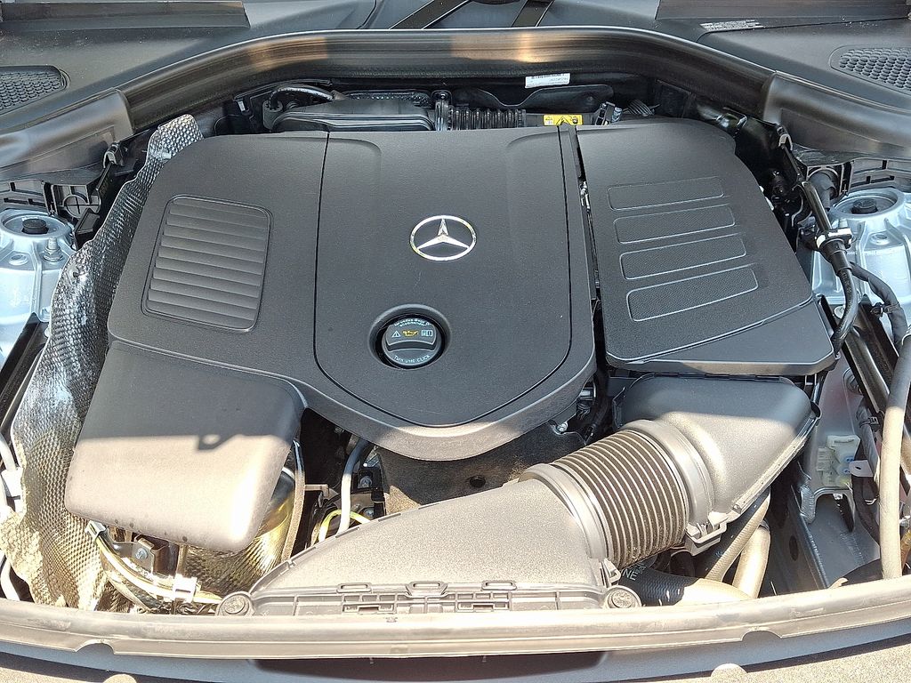 Thumbnail: 2026 Mercedes-Benz GLC - 29