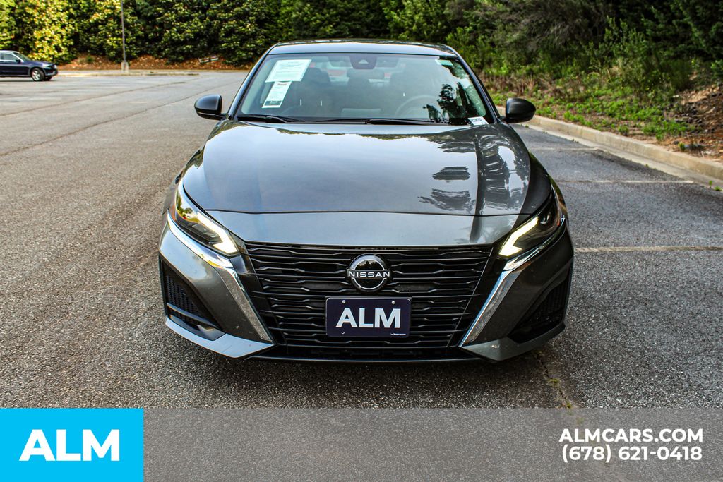 Used 2025 Gray Nissan 2.5 SV image 10