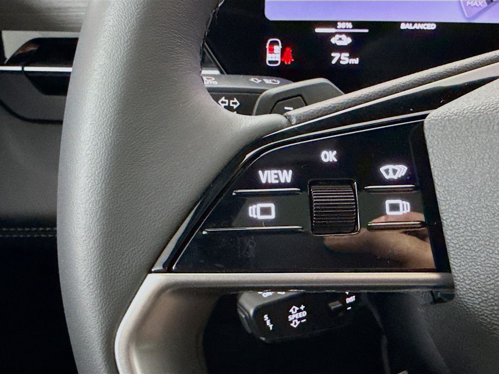 Thumbnail: 2027 Audi Q6 e-tron - 12