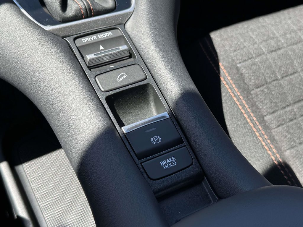 Used 2025 Honda HR-V SUV