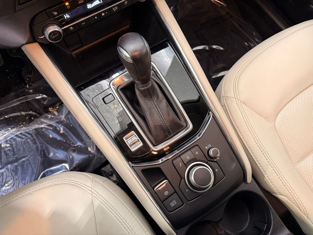 Thumbnail: 2022 Mazda CX-5 - 19