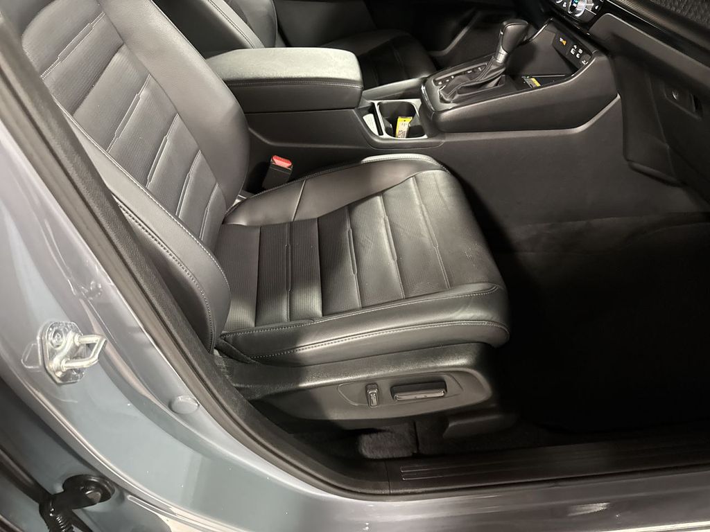 used 2023 Honda CR-V car, priced at $33,731
