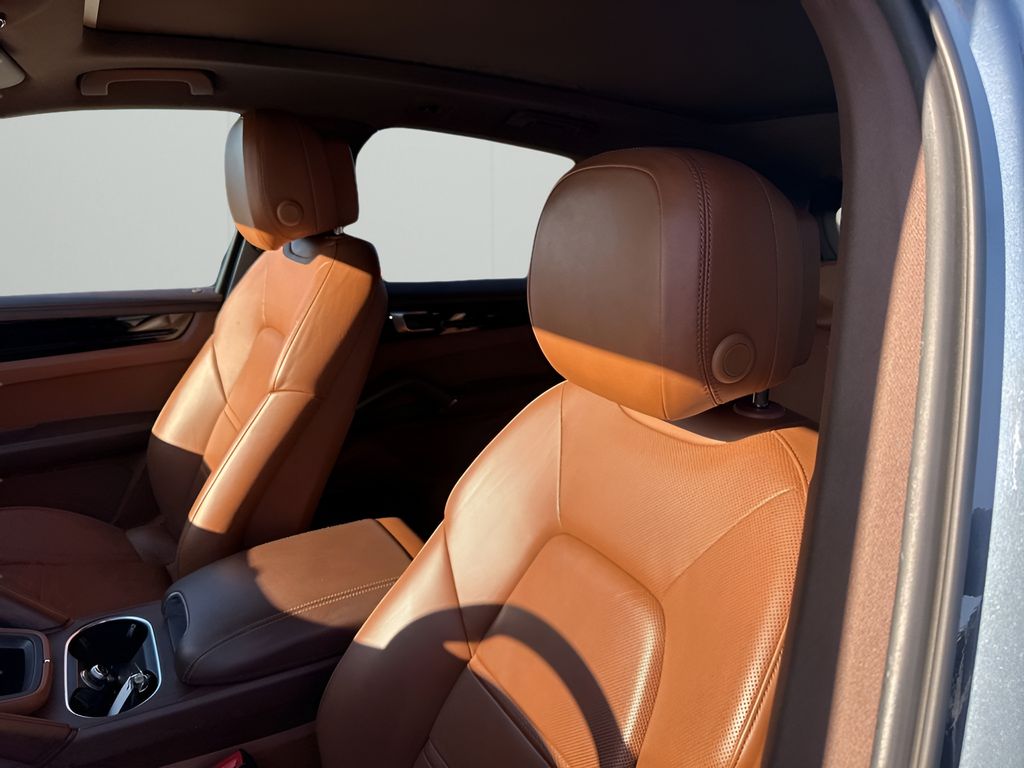 Used Car 2019 Porsche Cayenne  Base For Sale Under $35,000 In Austin, Texas