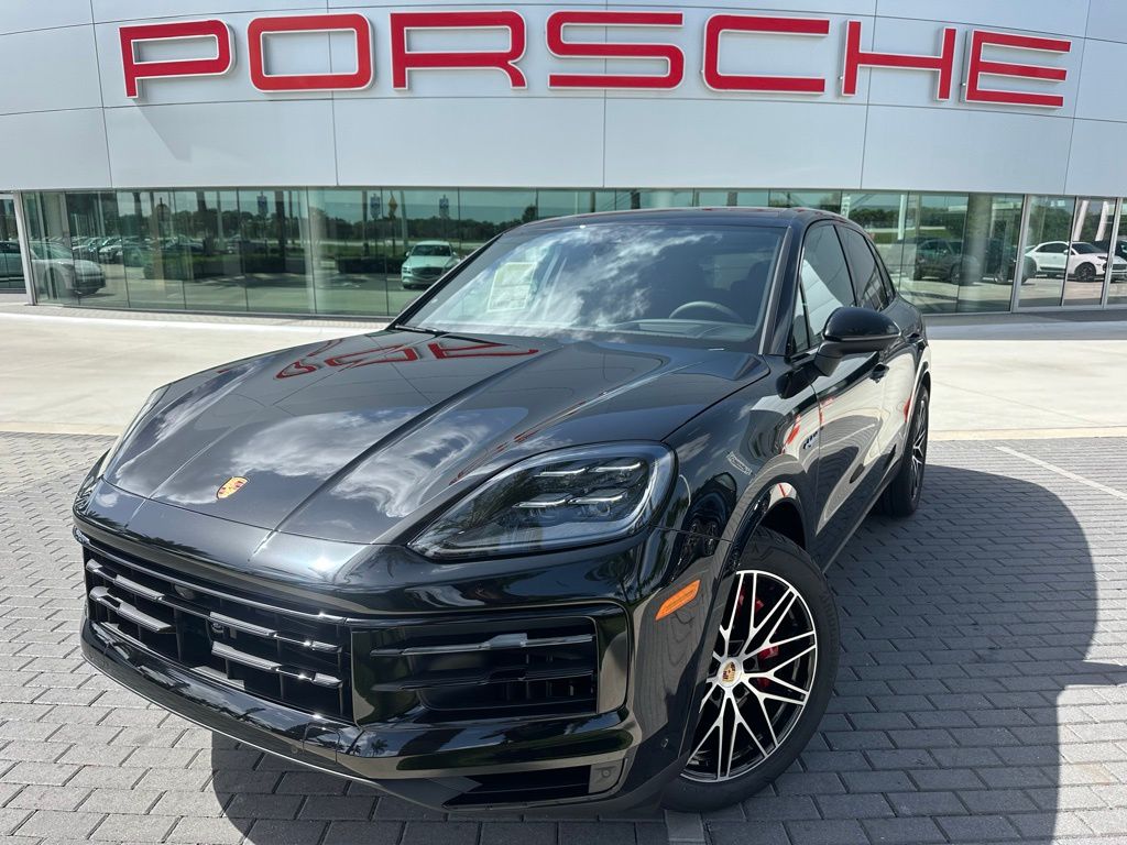 Thumbnail: 2025 Porsche Cayenne - 1