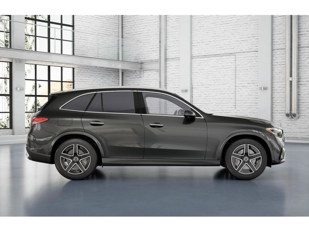 2025 Mercedes-Benz GLC GLC 350 E Hybrid 2