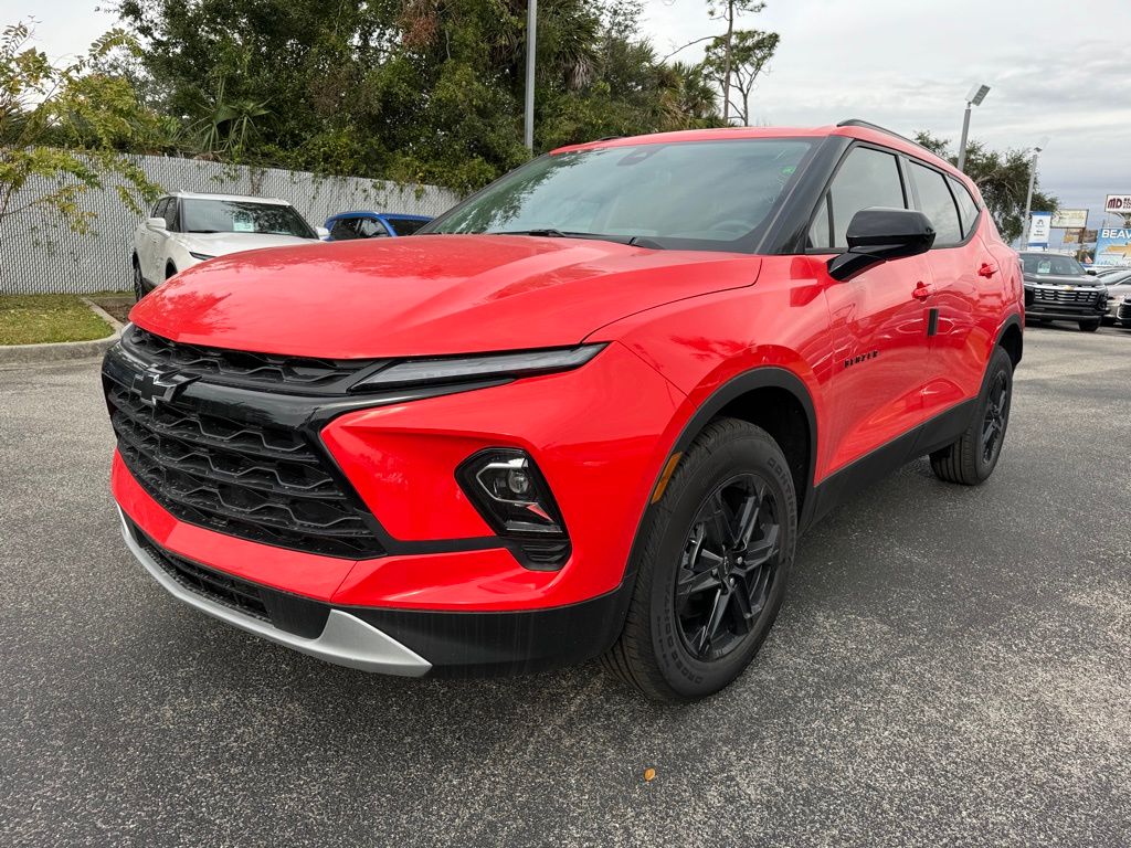 2025 Chevrolet Blazer LT 4