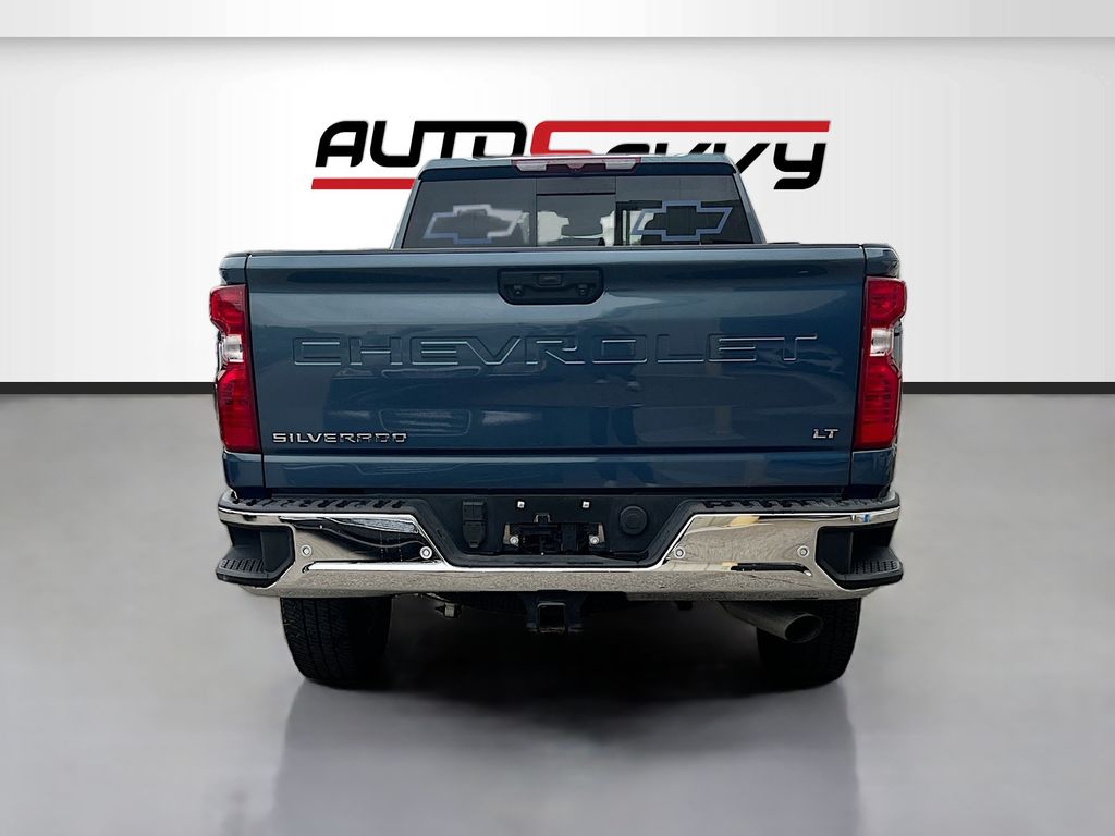 Used 2025 Blue Chevrolet LT image 6