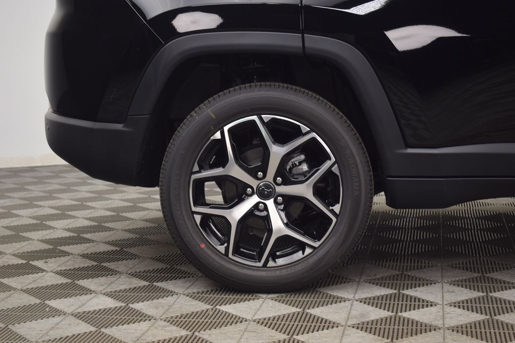 new 2026 Jeep Compass car, priced at $33,900