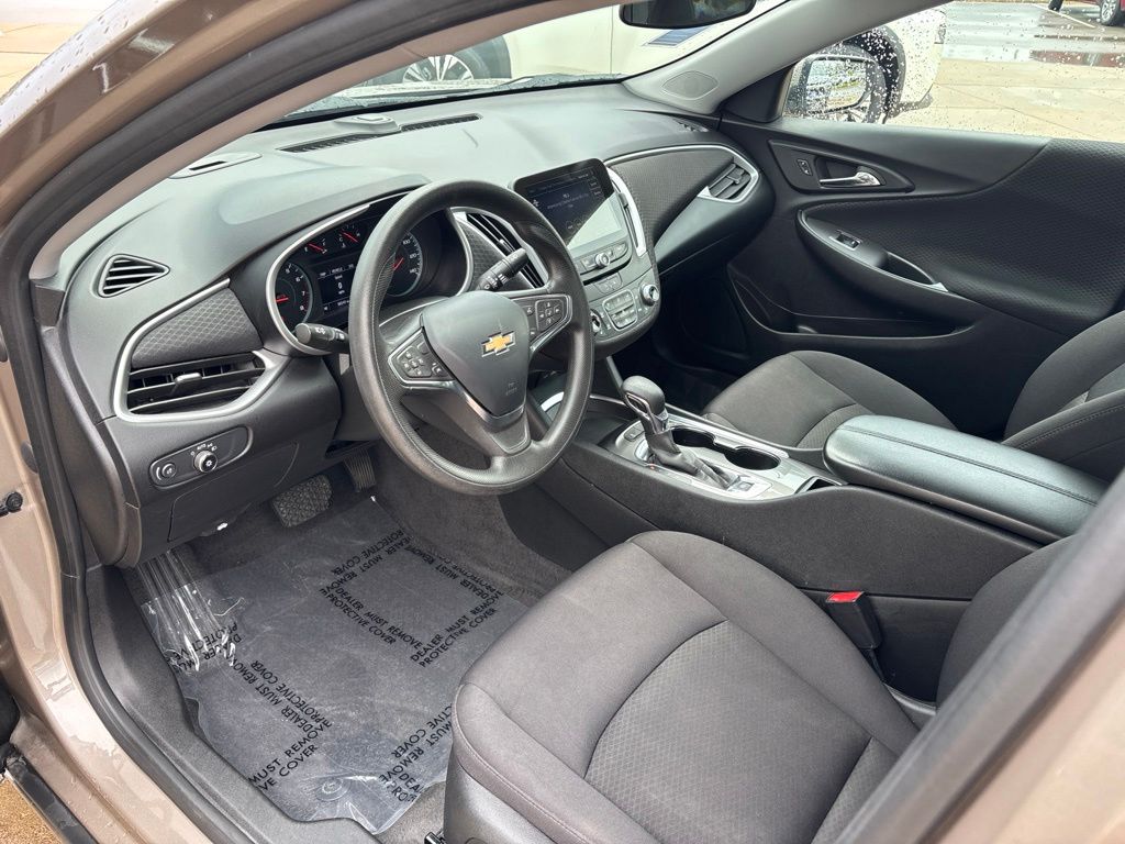 Used 2024 Chevrolet Malibu Sedan