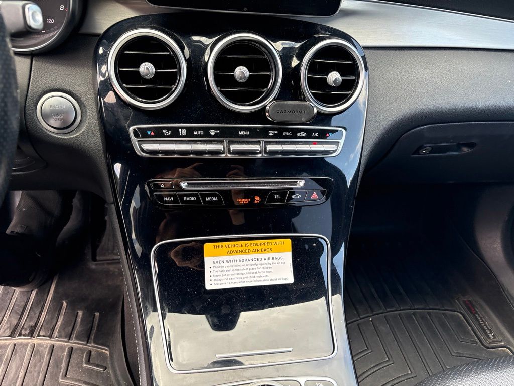 Thumbnail: 2017 Mercedes-Benz GLC - 15