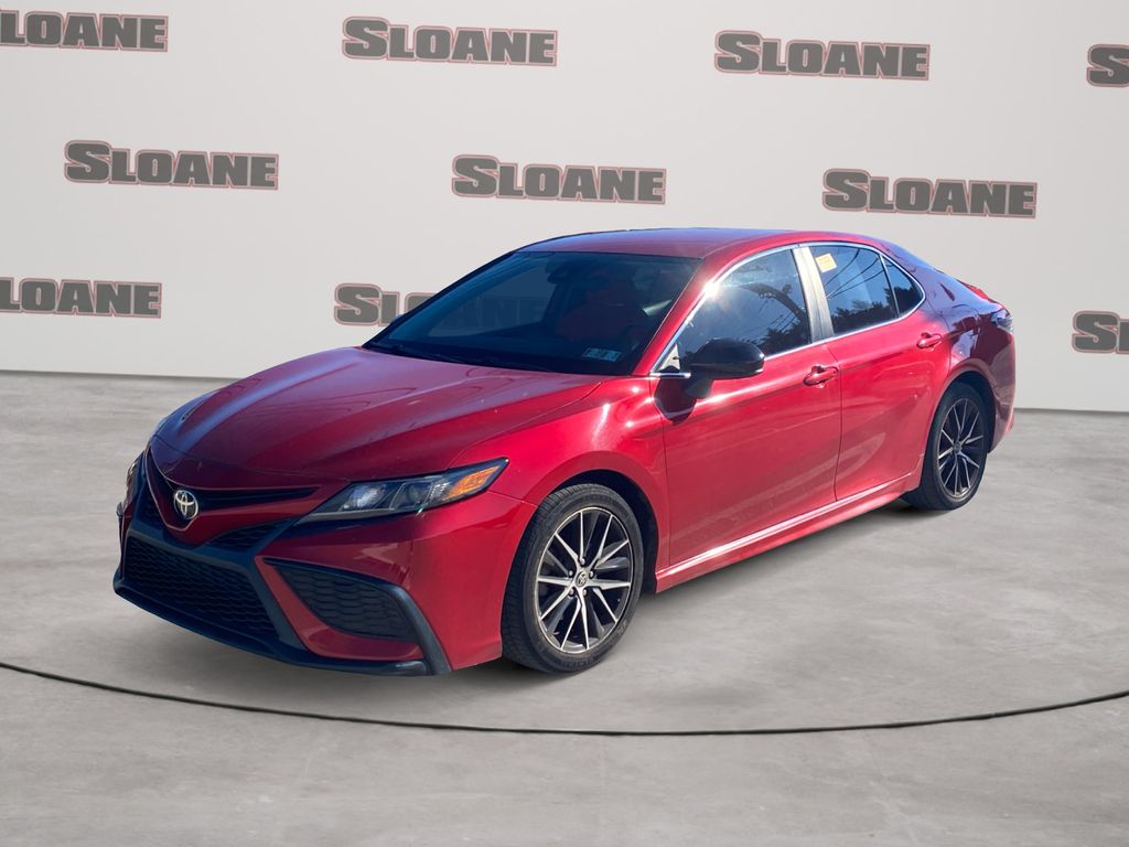 Red 2021 Toyota Camry Sedan Front-Wheel Drive 8-Speed Automatic