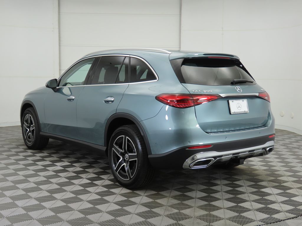 Thumbnail: 2026 Mercedes-Benz GLC - 7