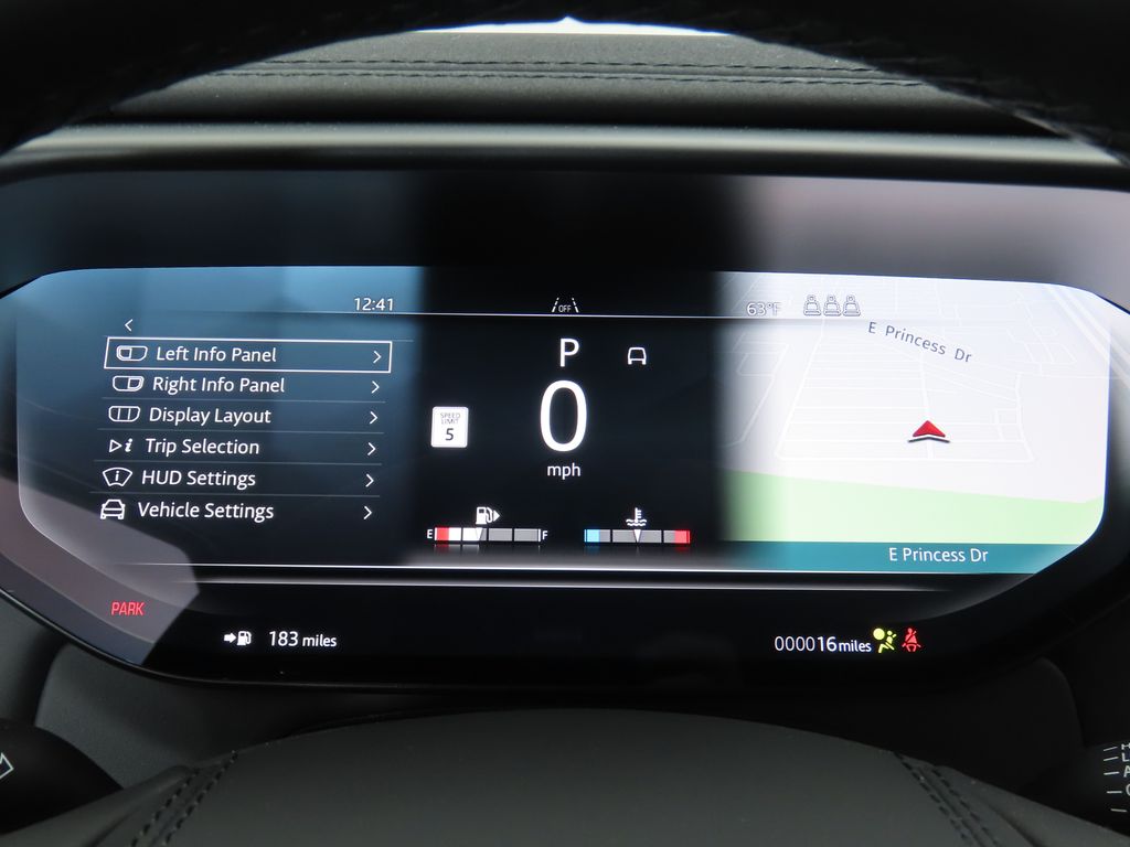 Thumbnail: 2026 Land Rover Range Rover Sport - 31