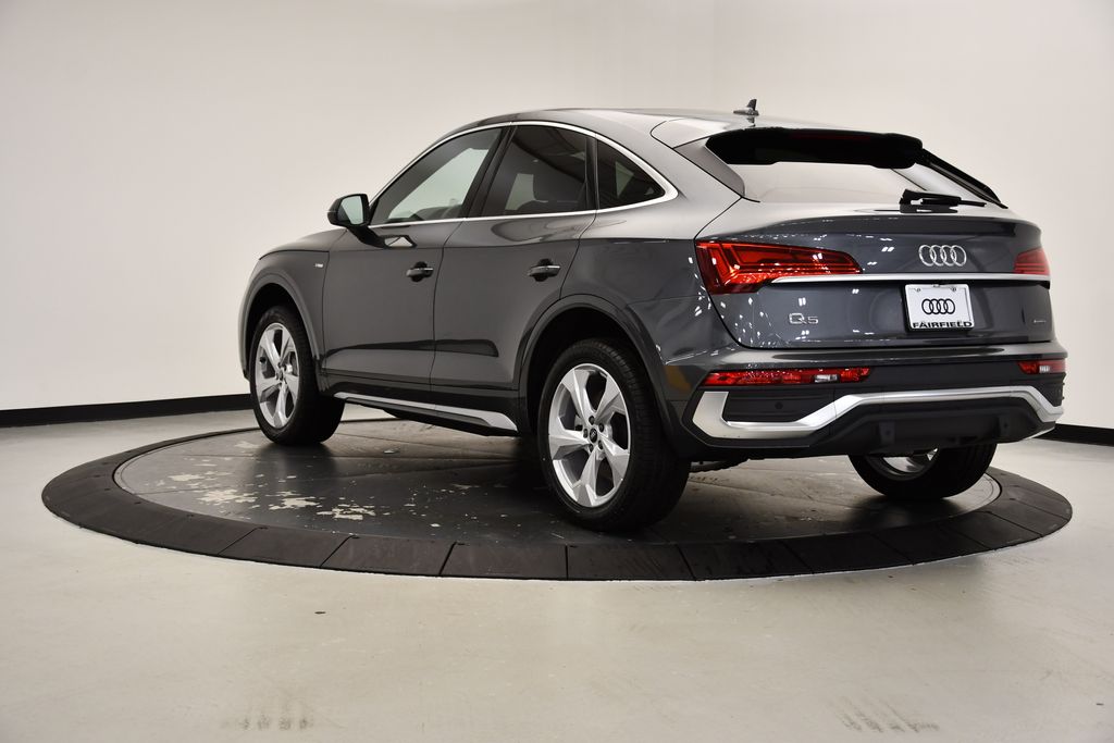 Thumbnail: 2024 Audi Q5 - 3