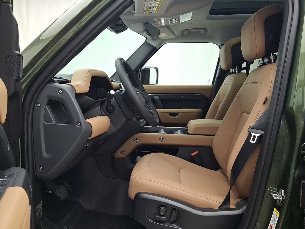 Thumbnail: 2026 Land Rover Defender - 9