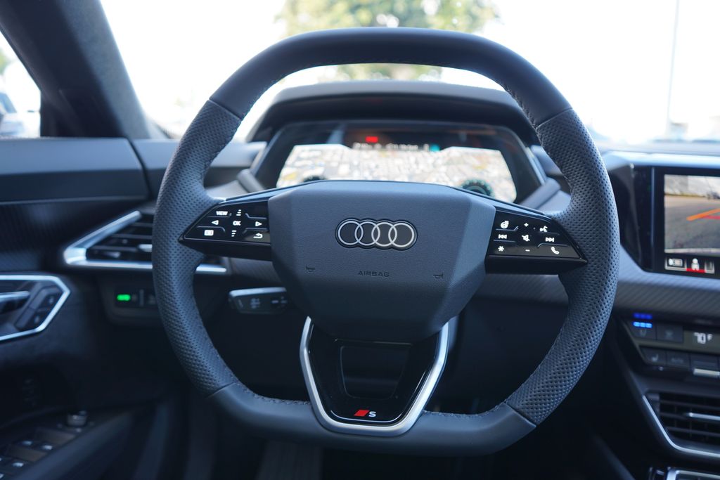2025 Audi e-tron GT Premium Plus 19