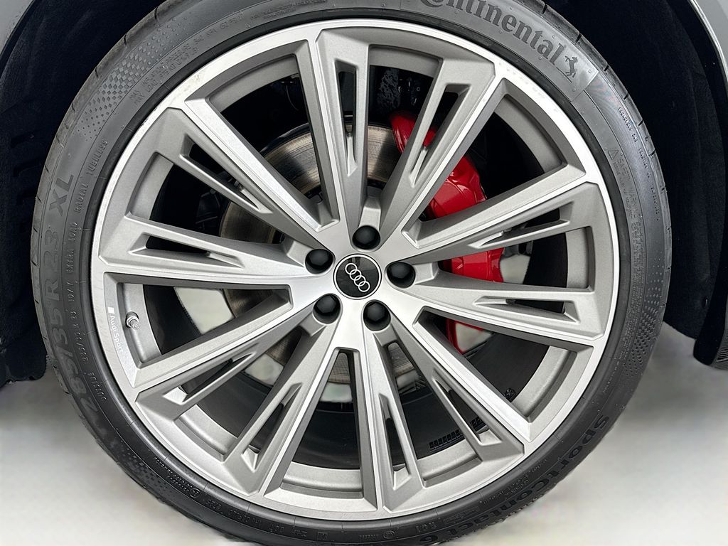 Thumbnail: 2026 Audi Q8 - 29