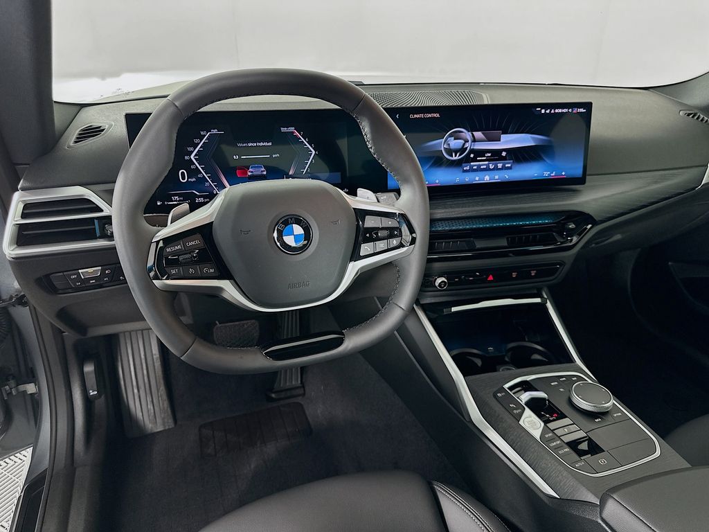 Thumbnail: 2025 BMW 2 Series - 22