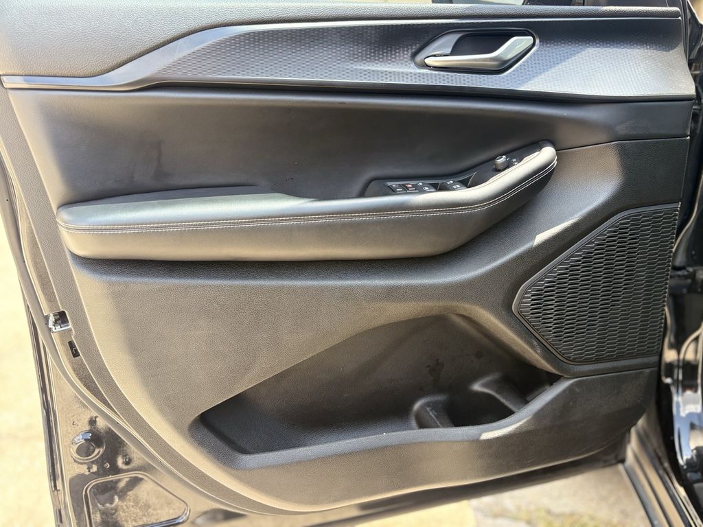 2023 Jeep Grand Cherokee L Altitude Black at Wharton Ford