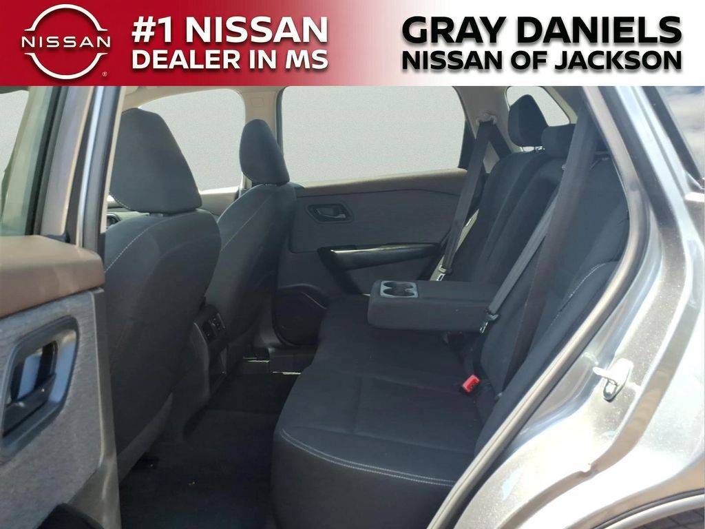 Used 2023 Nissan Rogue SUV