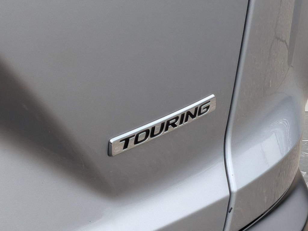 2022 Honda CR-V Touring - Photo 10