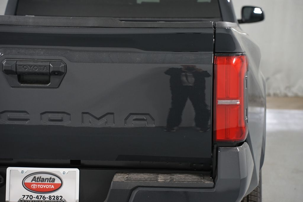Thumbnail: 2025 Toyota Tacoma - 10