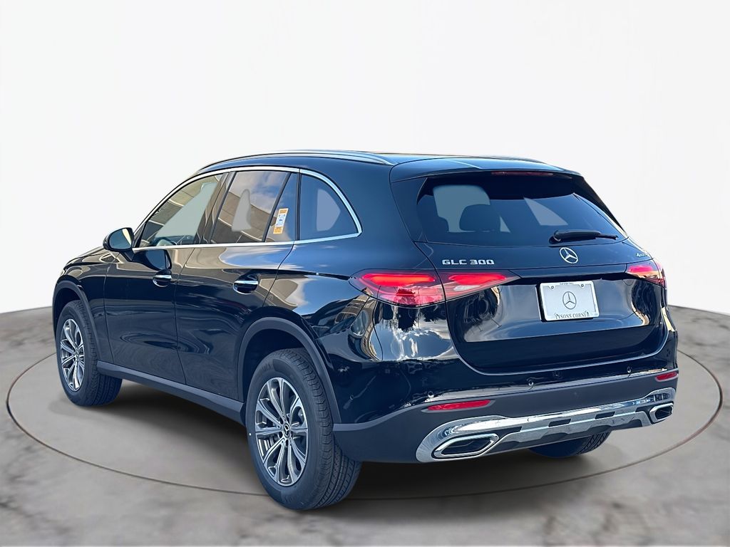 Thumbnail: 2026 Mercedes-Benz GLC - 6