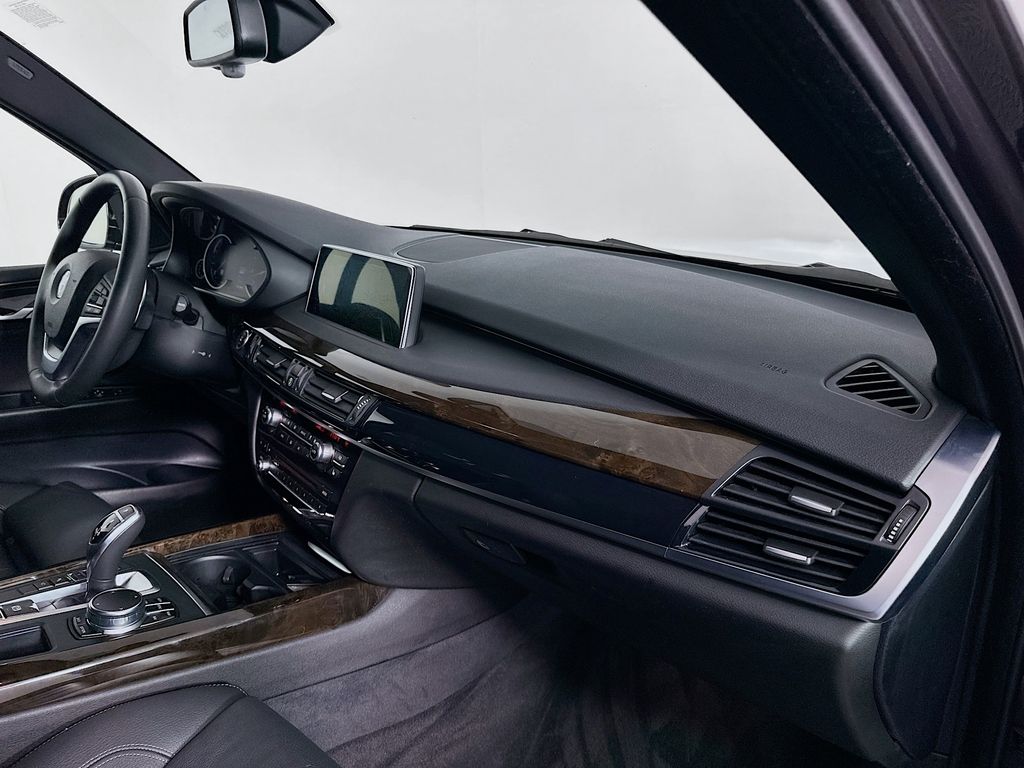 Thumbnail: 2018 BMW X5 - 31