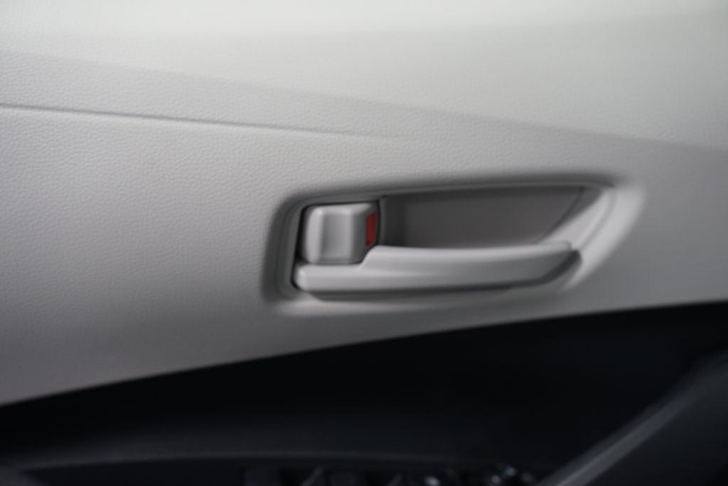 Thumbnail: 2025 Toyota Corolla - 30