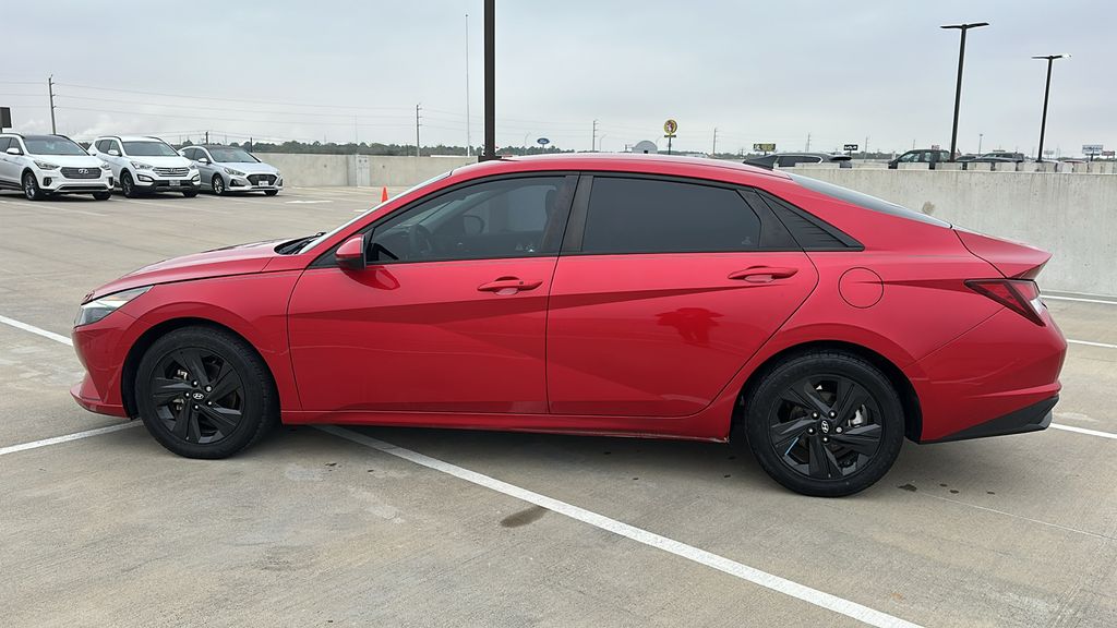 2021 Hyundai Elantra SEL Red at AutoSavvy Houston Southwest