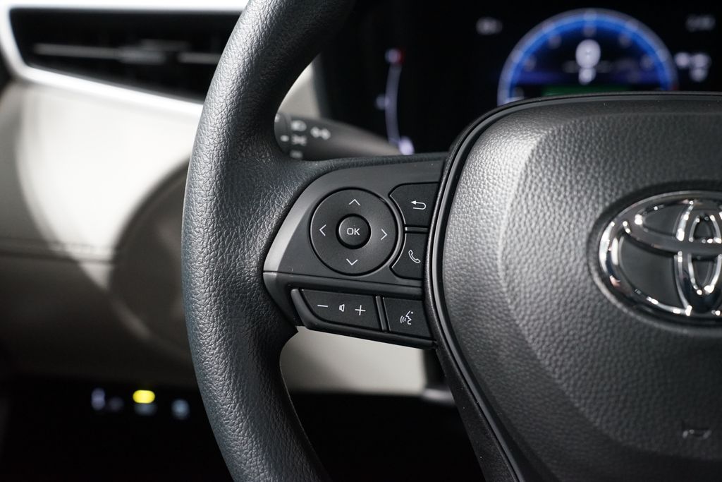 Thumbnail: 2026 Toyota Corolla Cross - 14