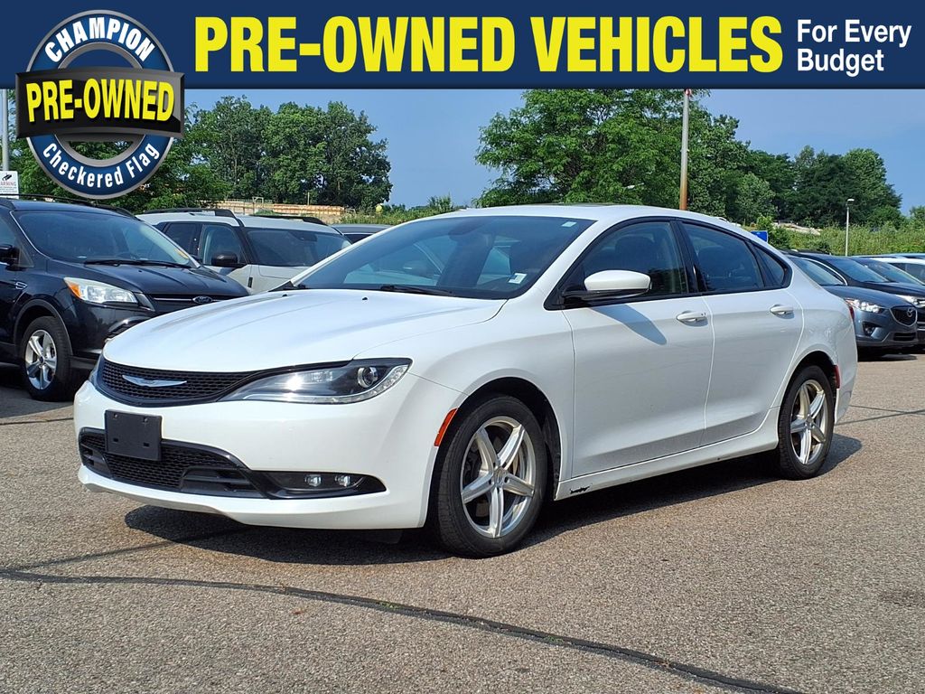  2016 Chrysler 200 S Sedan AWD   