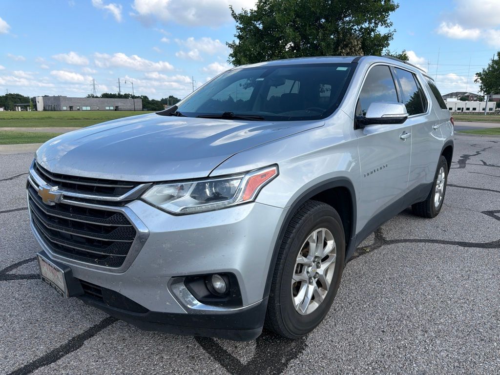 Silver Ice Metallic 2019 Chevrolet Traverse SUV / Crossover Four-Wheel Drive 9-Speed Automatic