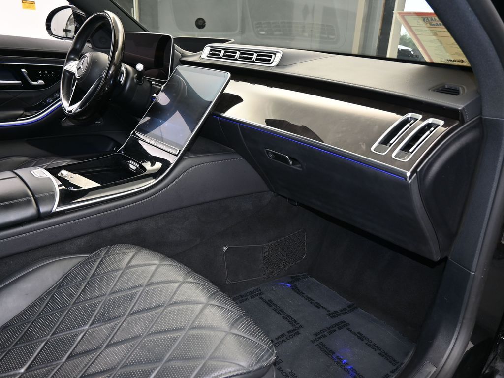 Used 2021 Obsidian Black/designo Diamon White Mercedes-Benz S 580 image 53