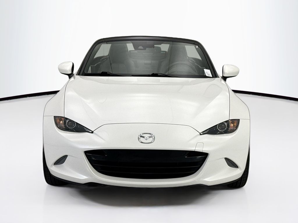 Thumbnail: 2019 Mazda MX-5 Miata - 2
