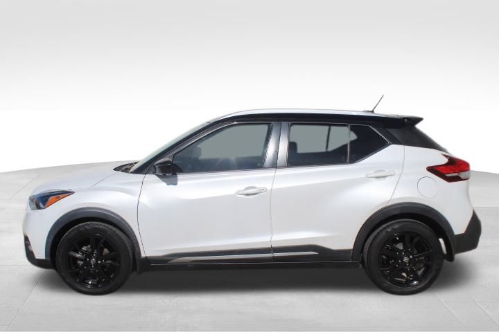 Used Car 2020 Nissan Kicks  Sr For Sale Under $15,000 In Georgetown, Texas