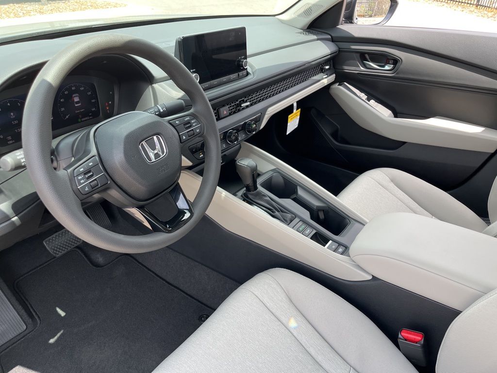 Thumbnail: 2025 Honda Accord - 10