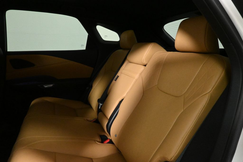 Thumbnail: 2025 Lexus RX - 4